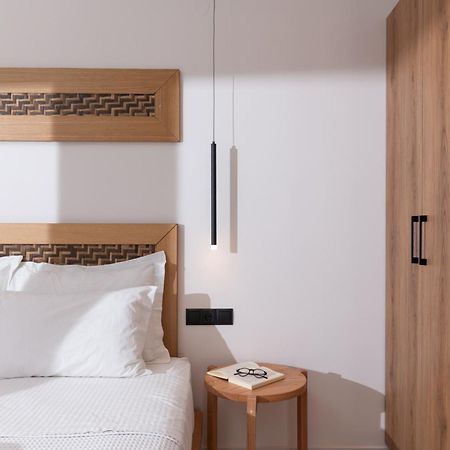 Patric.Ko Aparthotel Ajía Galíni Kültér fotó