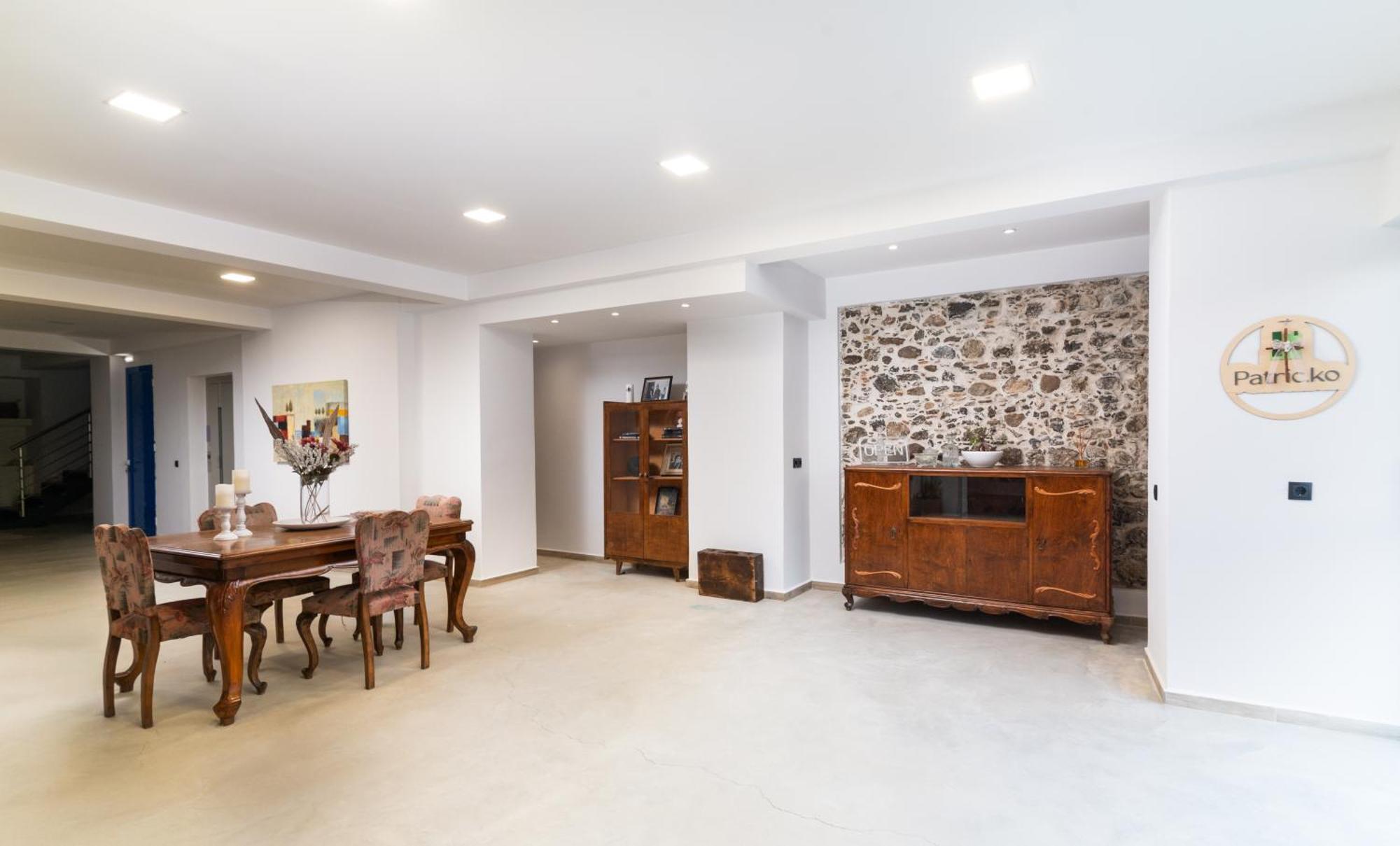Patric.Ko Aparthotel Ajía Galíni Kültér fotó
